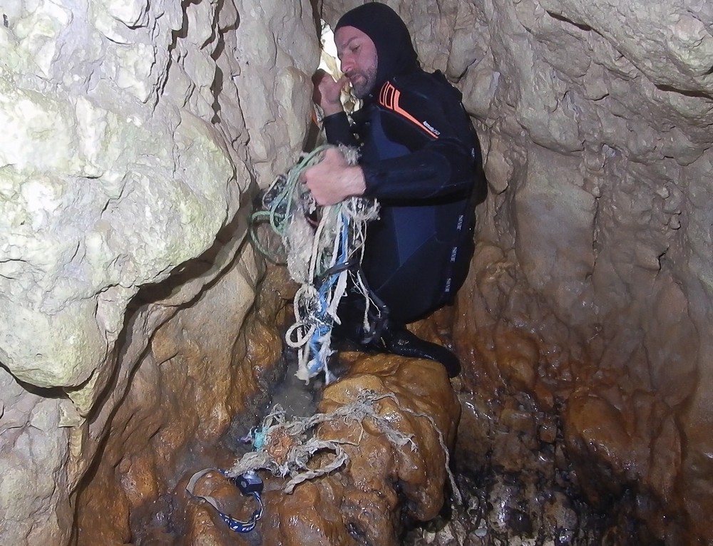 sea cave net1 pio