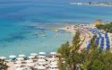 На Кипре начался пляжный сезон