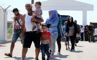Более 2000 беженцев желают жить на Кипре